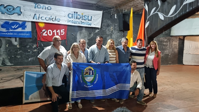 CARLOS ALBISU JUNTO A PABLO CONSTENLA Y UN IMPORTANTE EQUIPO DE DIRIGENTES DE LA 404 PRESENTARON CANDIDATOS A LAS ALCALDÍAS DEL INTERIOR