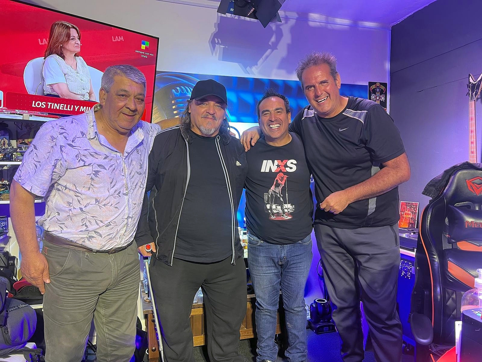 Nos visitó el cronista uruguayo Gustavo Descalzi y compartimos una larga charla de amigos