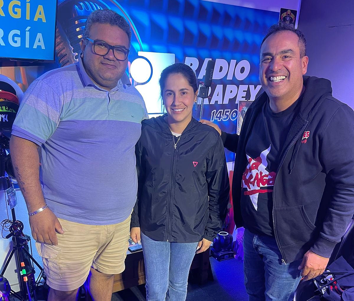 Estuvieron Javier y Victoria de Romance